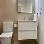 Beautiful Brand New - Side Apartman *