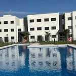 Beautiful Brand New - Side Apartman