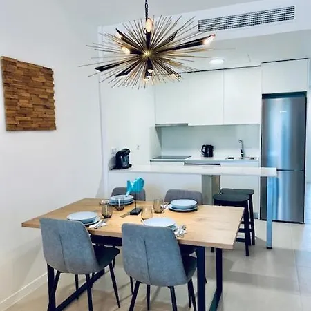 Beautiful Brand New - Side Estepona