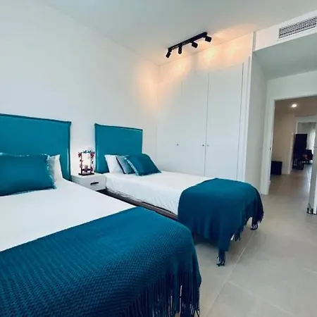 Beautiful Brand New - Side Apartman *